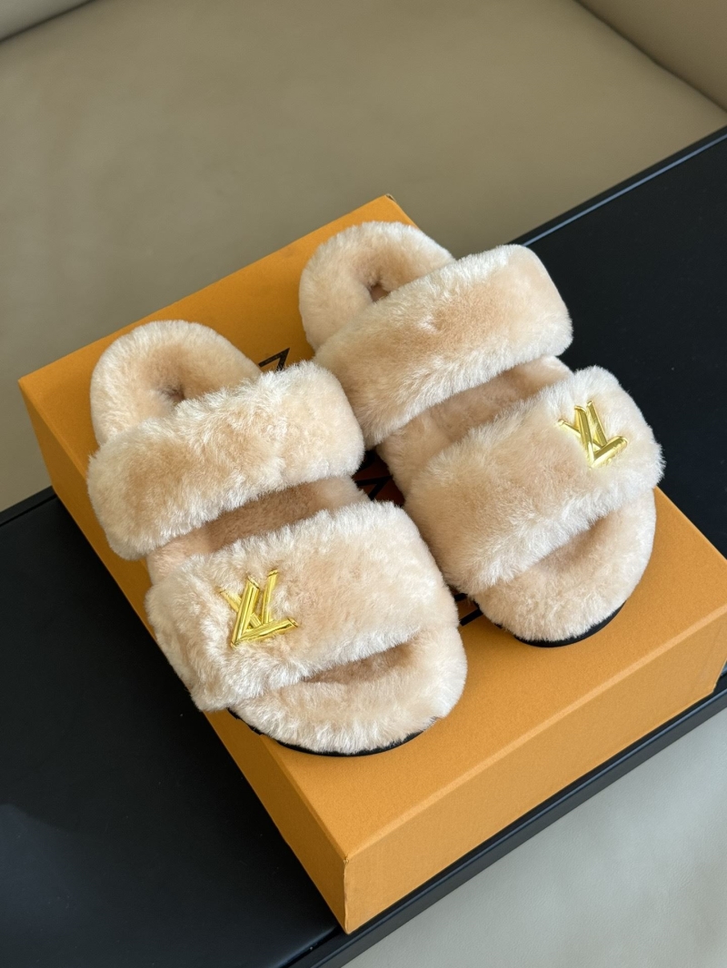 Louis Vuitton Slippers